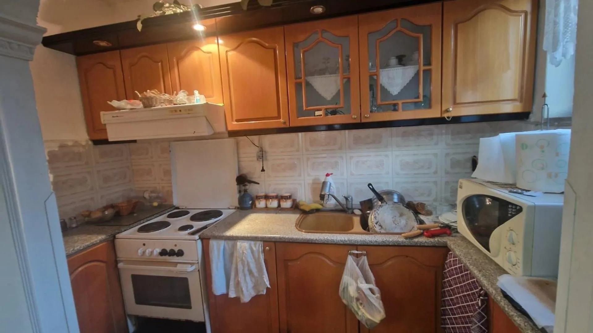 Artur Apartment Gjirokaster 0*,