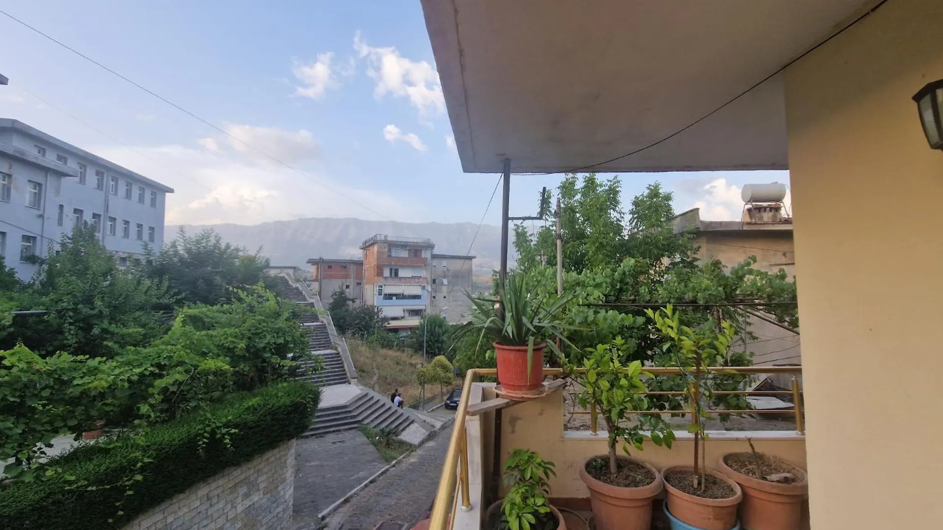 Artur Apartment Gjirokaster